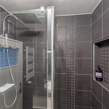 Skyflow - Sur L'ile De Appartamento *